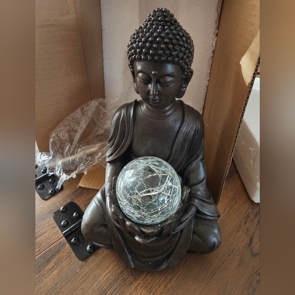 Solar Buddha Statue Outdoor Garden Zen Decor Statues Buddha Sculpture 8.9"
